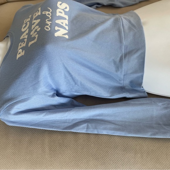 Dream Life - light blue sweatshirt - Picture 3 of 5